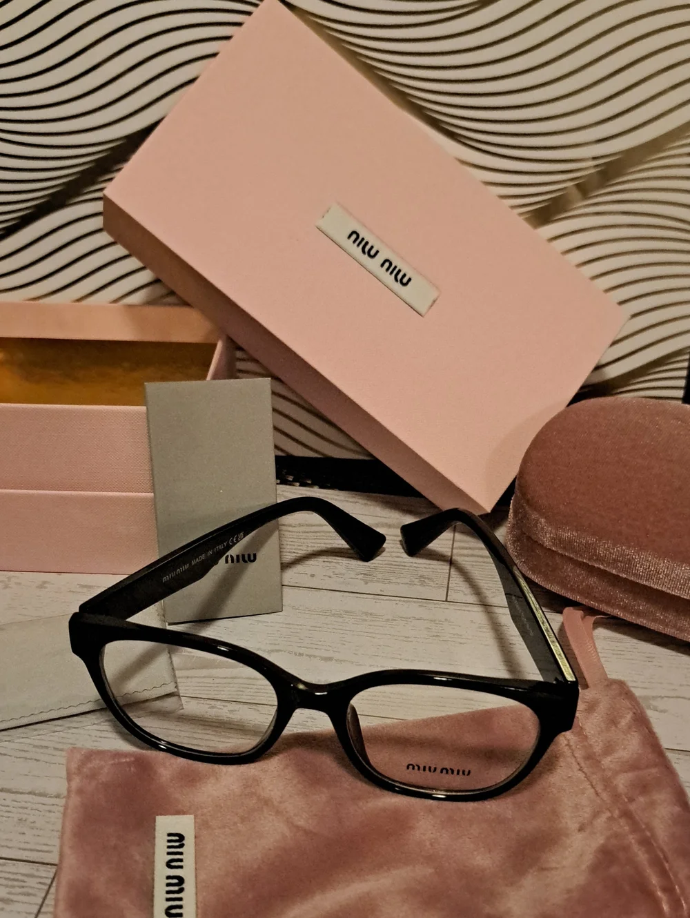 Miu Black Rectangular Optical Glasses with Soft Pouch